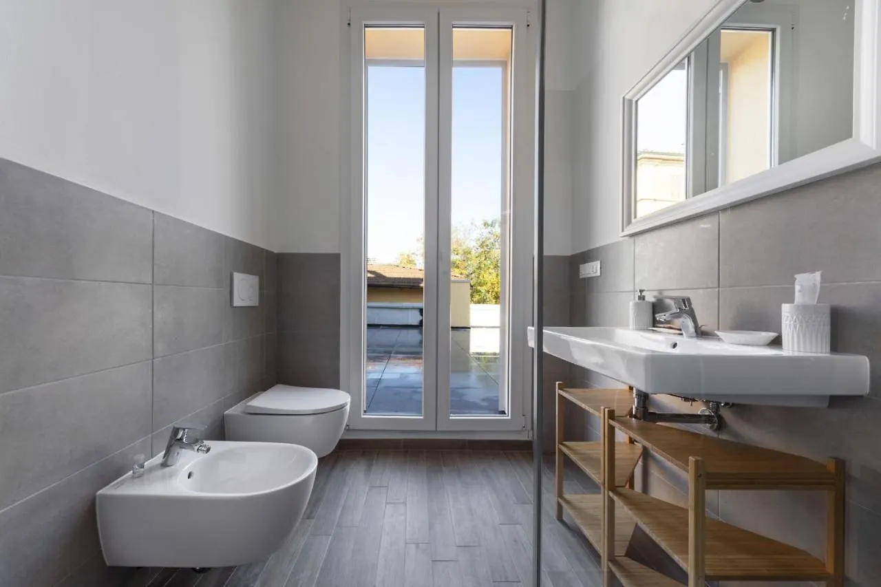 Palazzo Pedretti Halldis Apartments By Halldis Bolonya İtalya
