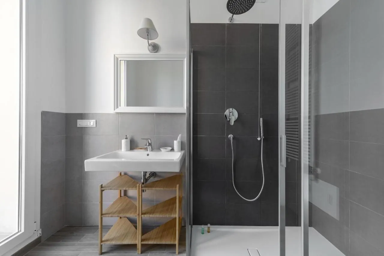 Palazzo Pedretti Halldis Apartments By Halldis Bolonya