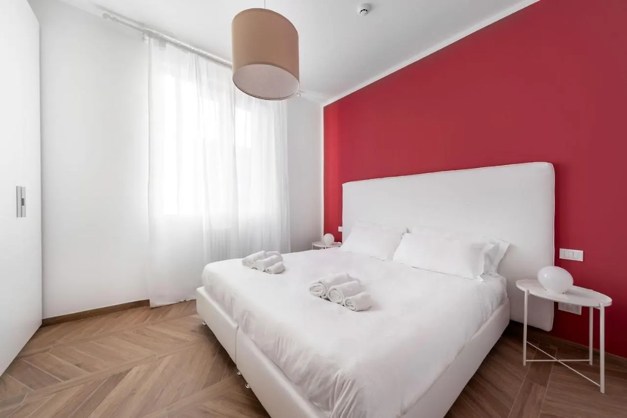 Palazzo Pedretti Halldis Apartments By Halldis Bolonya