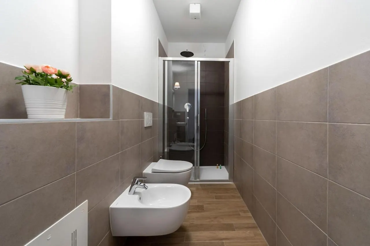 Palazzo Pedretti Halldis Apartments By Halldis Bolonya İtalya