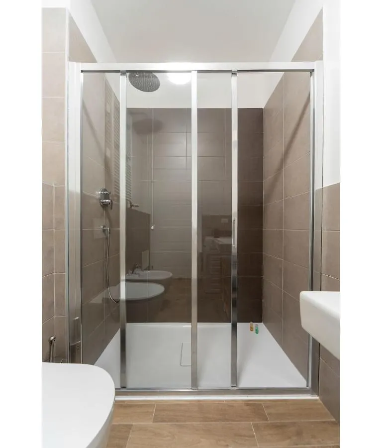 Palazzo Pedretti Halldis Apartments By Halldis Bolonya