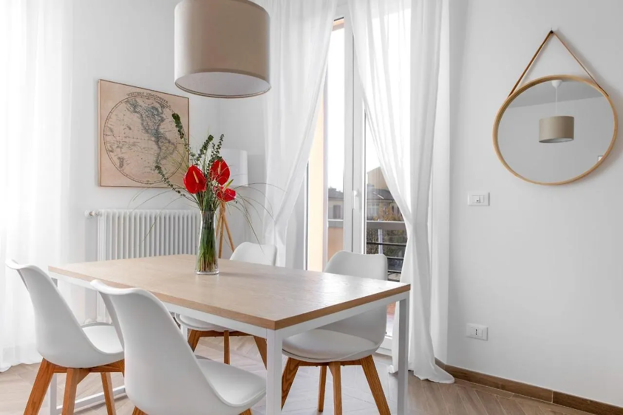 Palazzo Pedretti Halldis Apartments By Halldis Bolonya